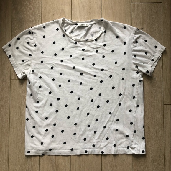 Pull & Bear Black & White Polka Dot T Shirt - Picture 1 of 11